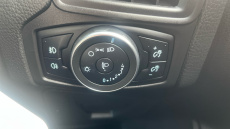 Ford Focus 1.0 EcoBoost 125 Zetec 5dr Petrol Hatchback